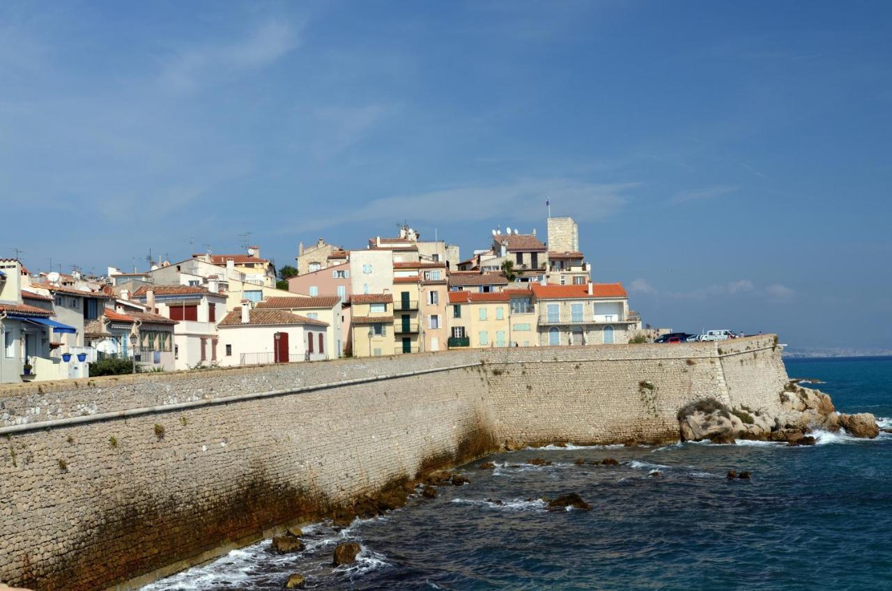 Grand 2 Pieces Renove Climatise, Vieil Antibes, Proche Port Apartment Екстериор снимка