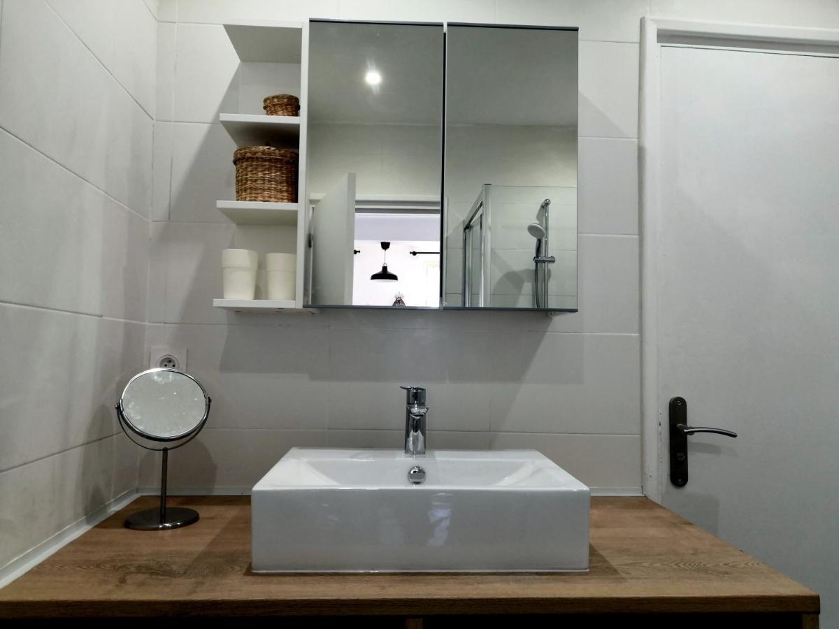 Grand 2 Pieces Renove Climatise, Vieil Antibes, Proche Port Apartment Екстериор снимка