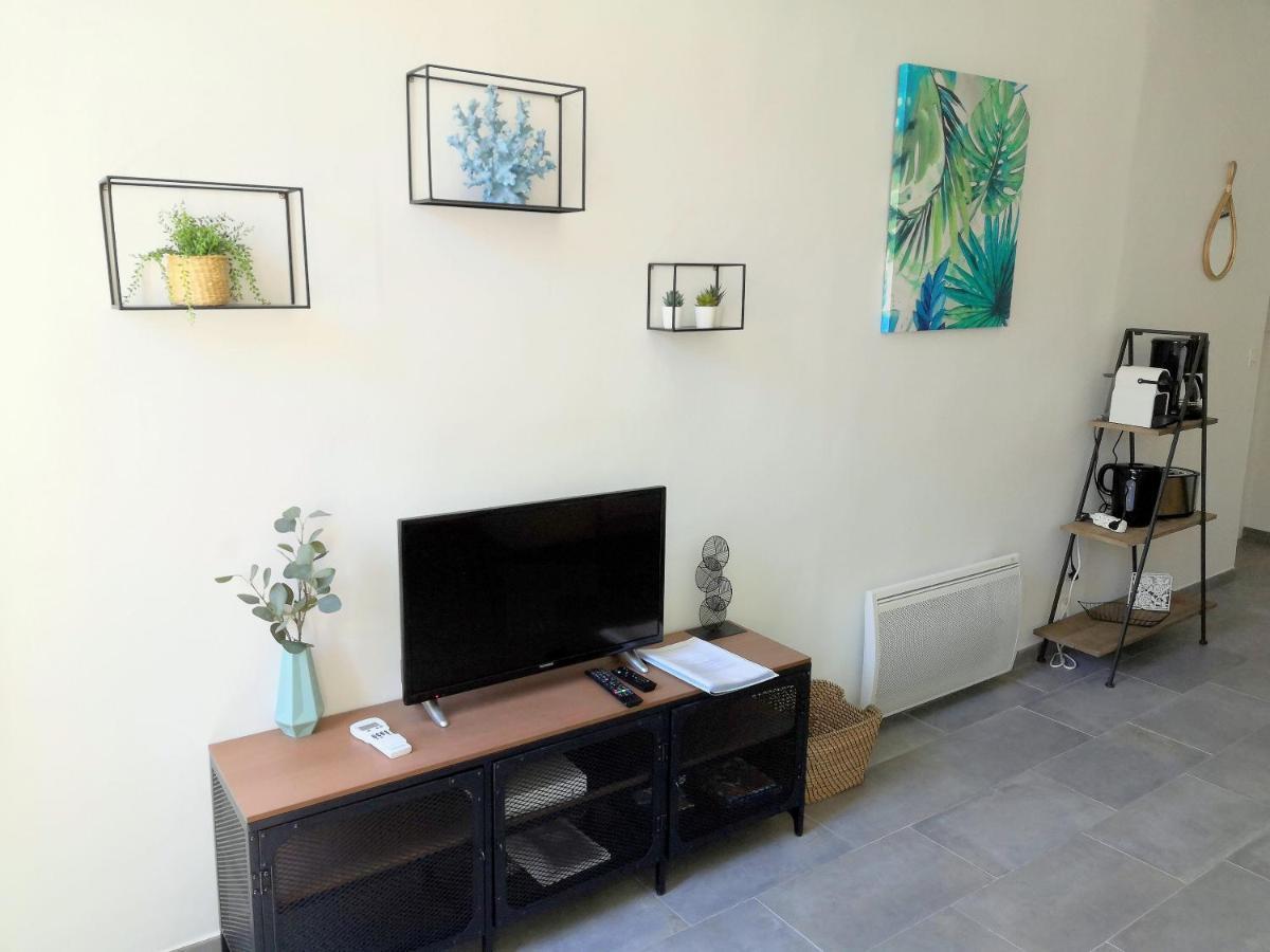 Grand 2 Pieces Renove Climatise, Vieil Antibes, Proche Port Apartment Екстериор снимка