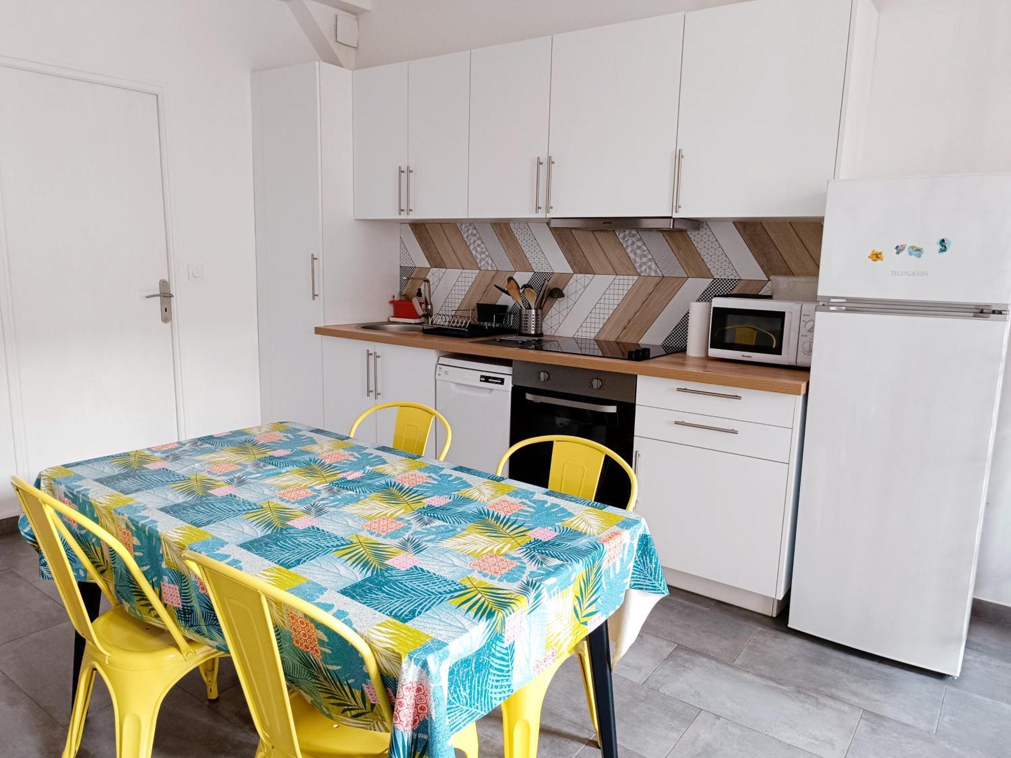 Grand 2 Pieces Renove Climatise, Vieil Antibes, Proche Port Apartment Екстериор снимка