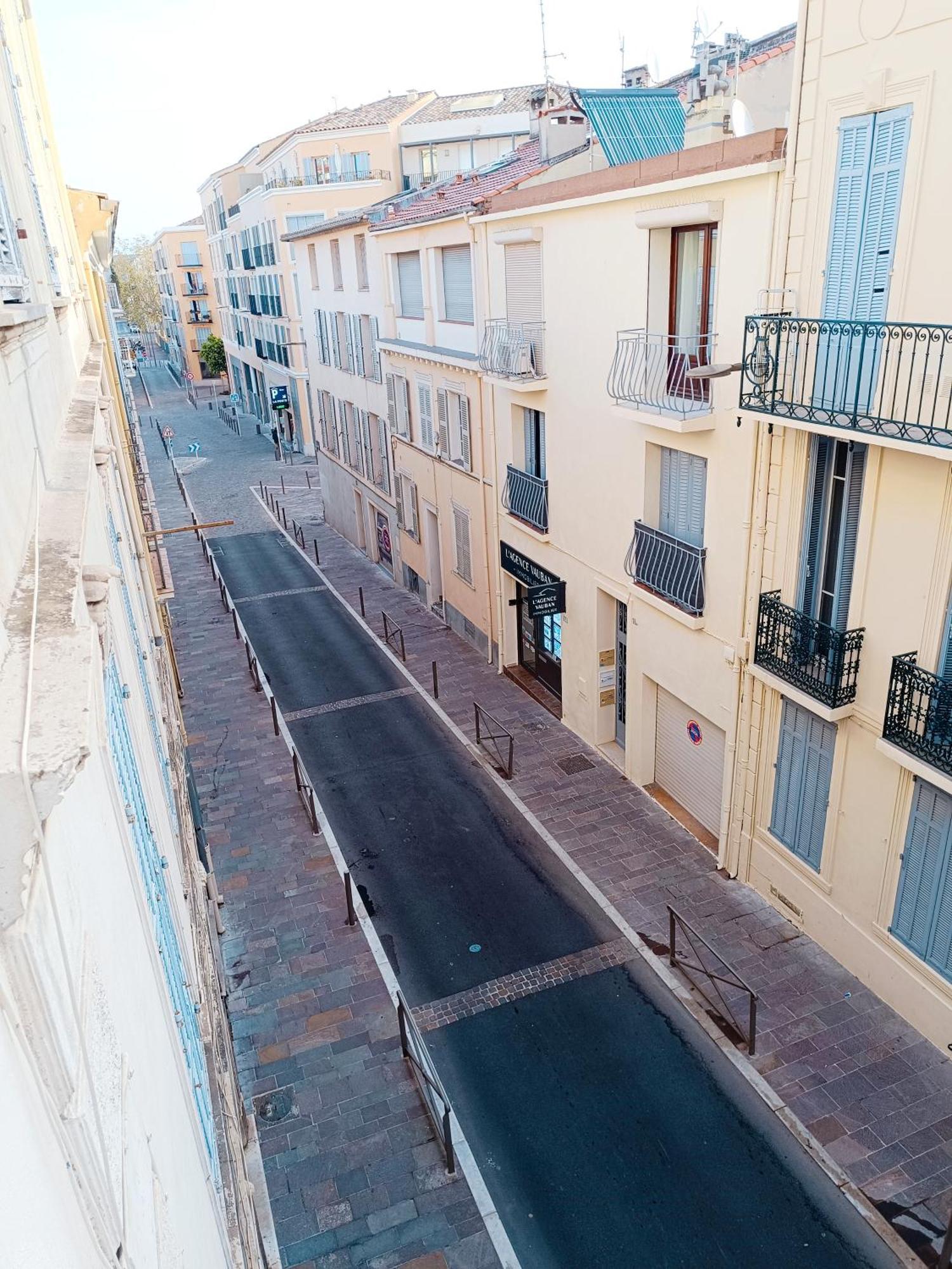 Grand 2 Pieces Renove Climatise, Vieil Antibes, Proche Port Apartment Екстериор снимка